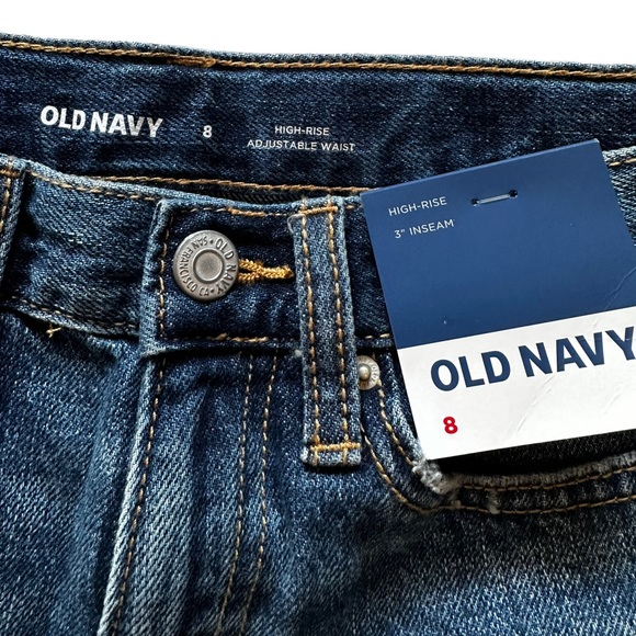 Girls NWT Old Navy size 8 distressed jean shorts high rise shorts 3" inseam - Picture 2 of 5